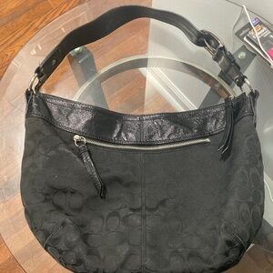 BLACK JACQUARD SIGNATURE PATENT LEATHER BAG HOBO SHOULDER PURSE